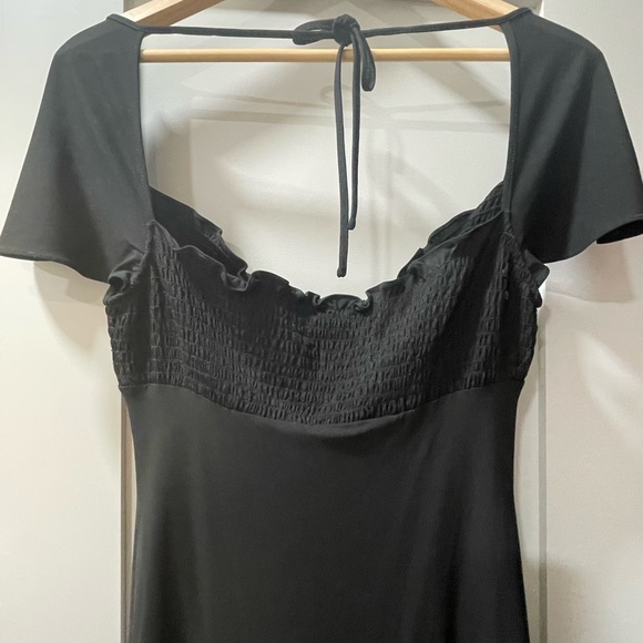 BCBG MaxAzria - Picture 6 of 6